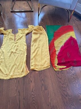 Indian &Pakistani suit